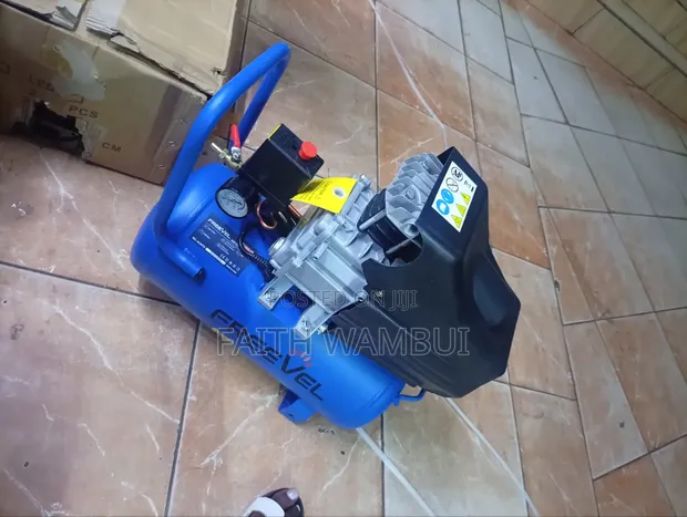 New Freevel 25 Litres Air Compressor - 1