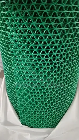 Heavy-Duty Anti-Slip Drainage S Mat