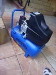 25 Litre Auto Pressure Sensing Air Compressor - 2
