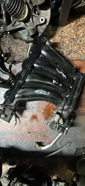 Nissan X-Trail MR20 Housing ya Manifold ya Injini