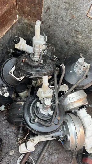 Nissan Juke Brake Master Cylinder na Booster