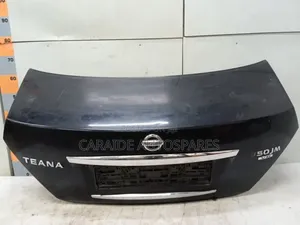 Nissan Teana 2015/2016 Tailgate/Boot