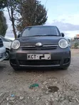 Toyota Sienta 2012 Nyeusi - 1