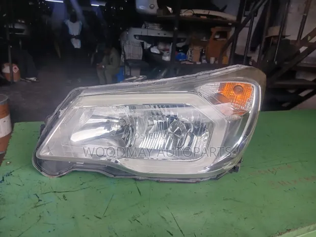 Subaru Forester SJ5 Xenon Headlight (Used) - 1