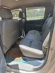 Toyota Hilux 2010 Beige - 3