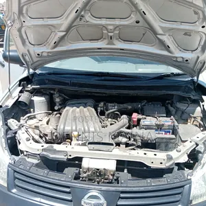 Nissan Advan 2014 Silver