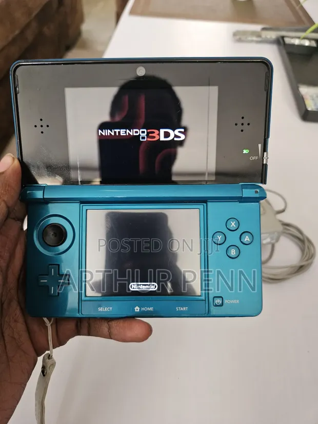 Nintendo 3DS Console (CFW, Homebrew) - 1