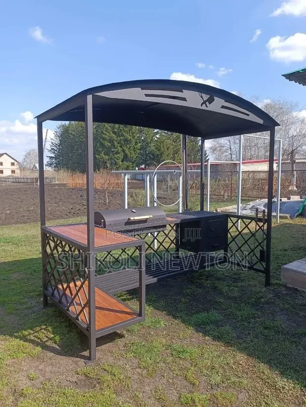 Ideal Barbeque Grill - Brand New - 1