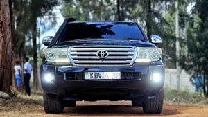 Toyota Land Cruiser 2013 Black