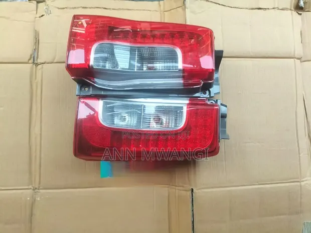 Daihatsu Tanto Tail Lights (Used) - 1