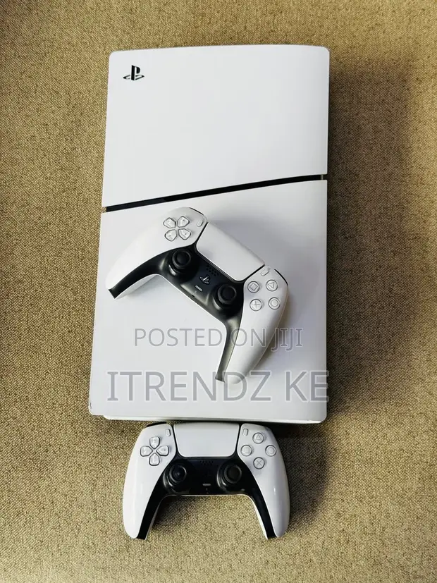 PlayStation 5 Slim - Imetumika, Vidhibiti 2 - 1