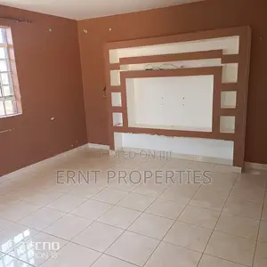 Maisonette ya Vyumba 4 Inauzwa Kinanie