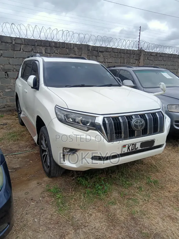 Toyota Land Cruiser Prado 2.7 2018 Pearl - 1