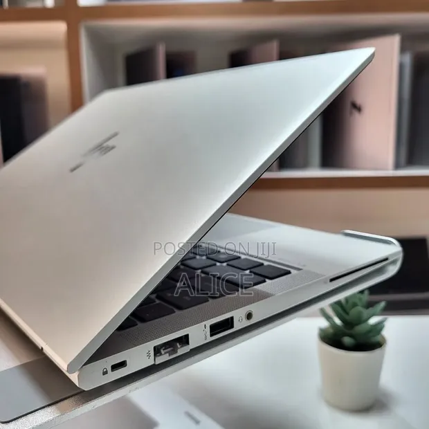 Laptop Mpya HP EliteBook 630 G10 - Core i7, 8GB RAM, 256GB SSD - 1