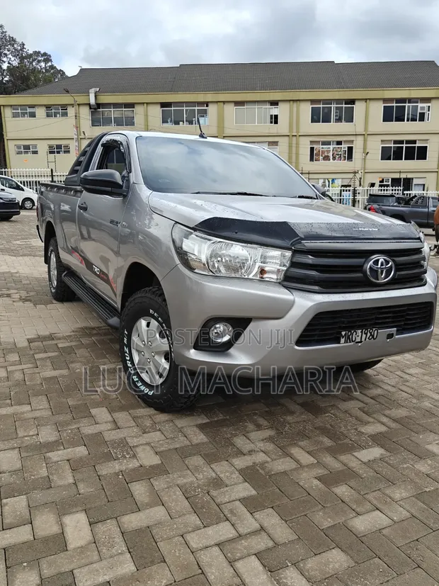 Toyota Hilux 2019 Single Cab - 1