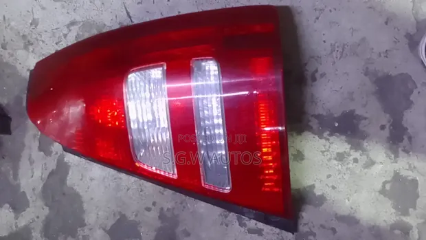 Ex-Japan Subaru SG5 Taillight - 1