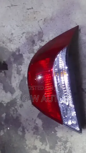Ex-Japan Mitsubishi Lancer Cedia Taillight