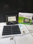 Pdplight 200W IP66 Solar Floodlight - 1