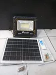 Pdplight 200W IP66 Solar Floodlight - 2