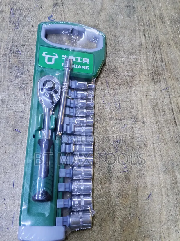 12-Piece 1/4-Inch Drive Ratchet Wrench Set - 1