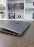 Apple MacBook Pro 2018 13" Core i7 16GB RAM 1TB SSD - 4