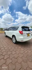 Toyota Vanguard 2010 - 7 Seater - 1