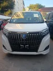 Toyota Esquire 2.0 FWD (Viti 7) 2019 Nyeupe - 1