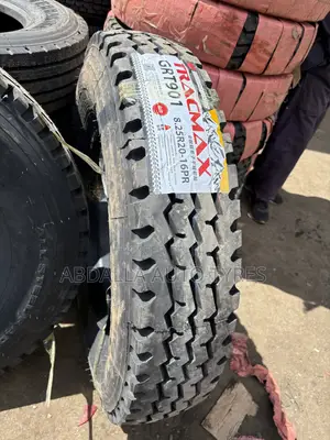 Tairi ya Tracmax 8.25R20-16PR
