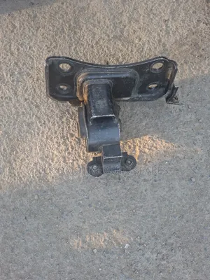 Toyota Vanguard/RAV4/Auris Gearbox Mount
