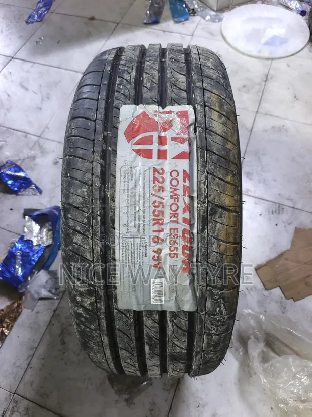 225/55R16 Zextour Tyres za High Performance - 1