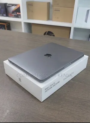 Apple MacBook Pro 2018 13" Core i5 16GB RAM 512GB SSD