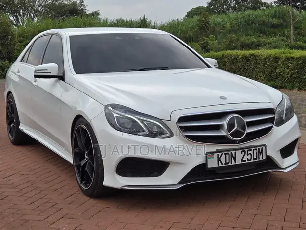 Mercedes-Benz E250 2015 White - 1