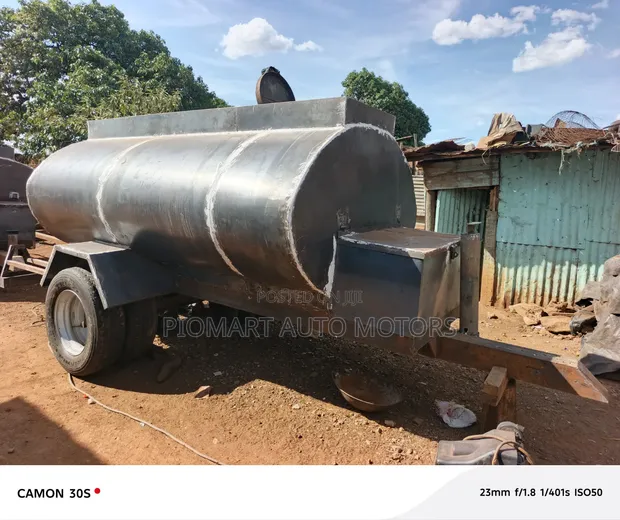 Tangi la Maji Lita 5000 - Jipya, Linaendelea - 1
