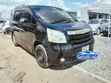 Toyota Noah 2008 Nyeusi - 3