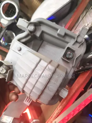 Taa ya Bampa ya Nyuma ya Toyota Ractis - Mpya Kabisa Halisi