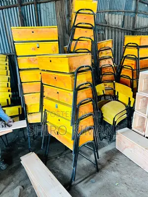 Vifaa vya Shule vya Ubora wa Juu (Lockers na Viti) - Vipya