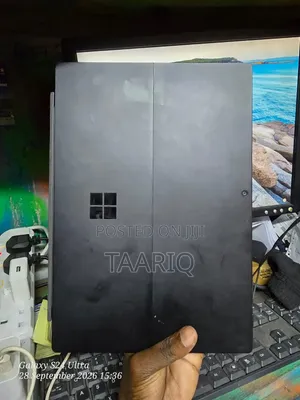 Microsoft Surface Pro 7 - 8GB RAM, 256GB SSD (For Parts)