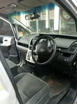 Toyota Noah 2013 Silver - 5