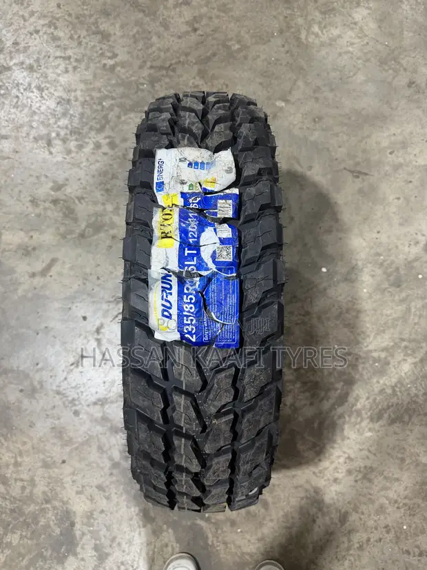 Tairi ya Durun 235/85R16 M/T - 1