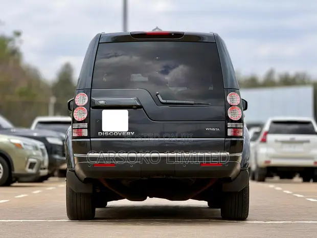 Land Rover Discovery 2015 Nyeusi - 1