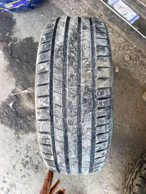 Matairi 215/45R18 Dovroad - 1