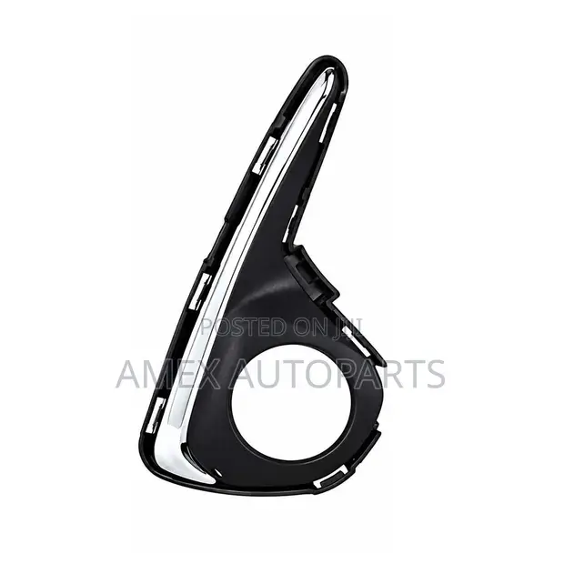 Toyota Vitz Fog Lamp Cover (2018) - Without Hole - 1