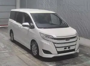 Toyota Noah 2019 Off White