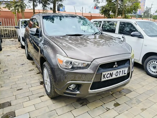 Mitsubishi RVR 2010 Gray - 1