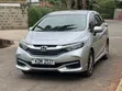 Honda Fit Shuttle Hybrid 2016 Silver - 1