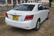 Toyota Allion 2014 Nyeupe - 2
