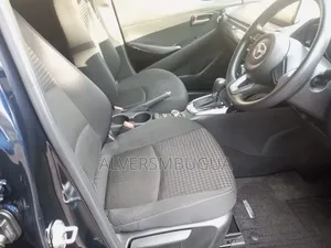 Mazda Demio 2019 Bluu