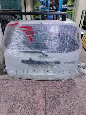Boot ya Toyota Succeed/Probox 2012-2017 na Wiper
