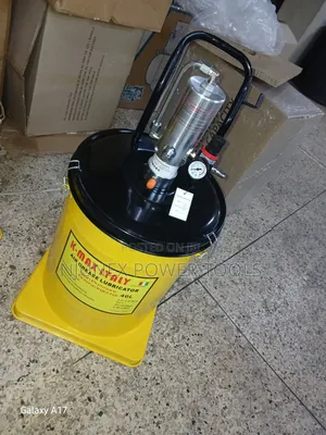 20-Litre K-Max Italy Air Grease Lubricator