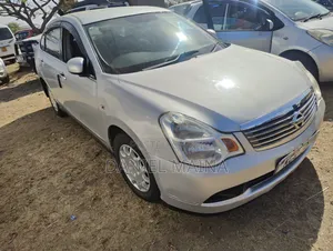 Nissan Sylphy 2010 Nyeupe